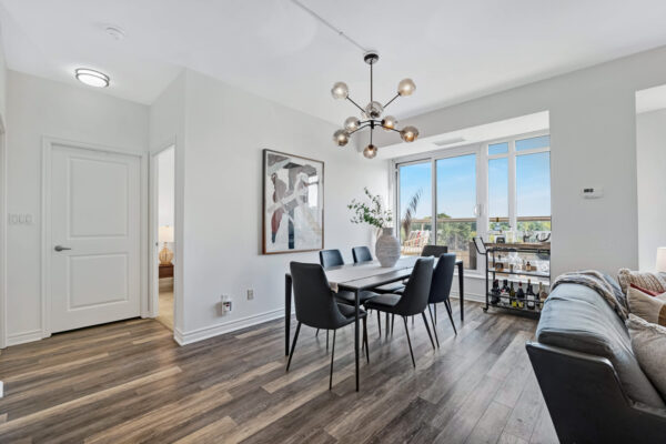 900-Mount-Pleasant-Road-#622-Toronto-Web-Salisbury-17