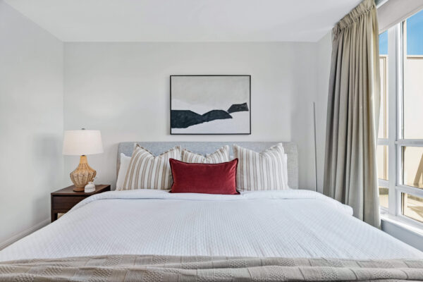 900-Mount-Pleasant-Road-#622-Toronto-Web-Salisbury-22