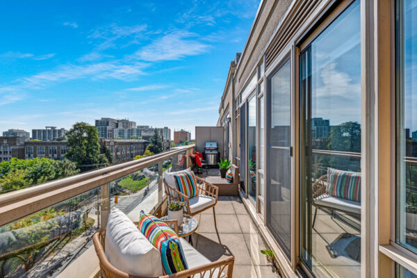 900-Mount-Pleasant-Road-#622-Toronto-Web-Salisbury-32