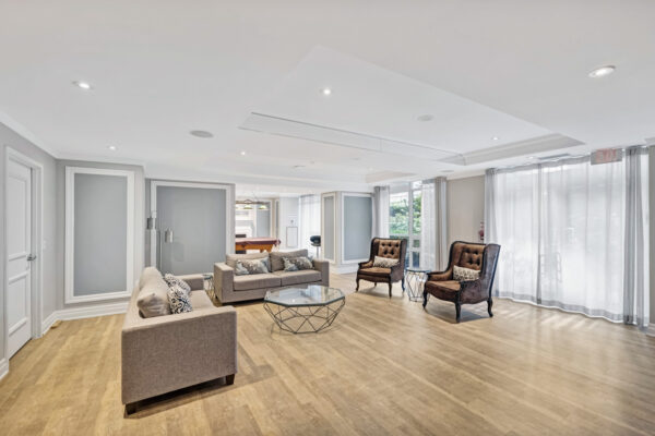 900-Mount-Pleasant-Road-#622-Toronto-Web-Salisbury-38