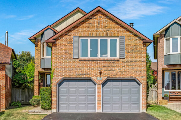 957-Gablehurst-Crescent-Pickering-Salisbury-1