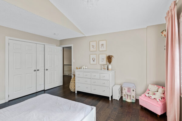 962-Booth-Avenue-Innisfil-Web-Salisbury-46