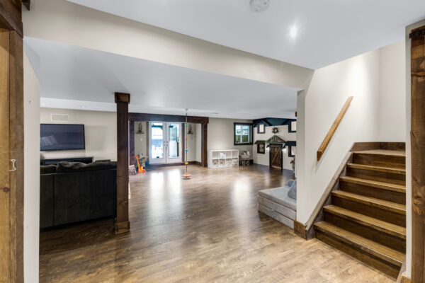 962-Booth-Avenue-Innisfil-Web-Salisbury-53