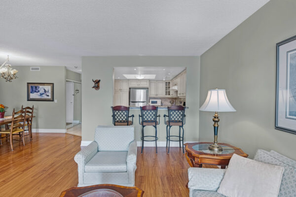 100-Observatory-Lane-#414-Richmond-Hill-Web-Salisbury-14