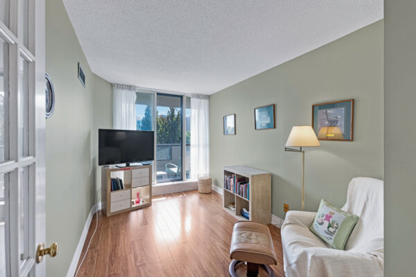100-Observatory-Lane-#414-Richmond-Hill-Web-Salisbury-22