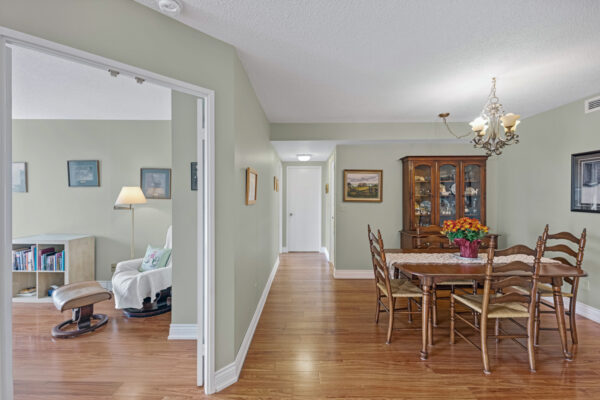 100-Observatory-Lane-#414-Richmond-Hill-Web-Salisbury-25