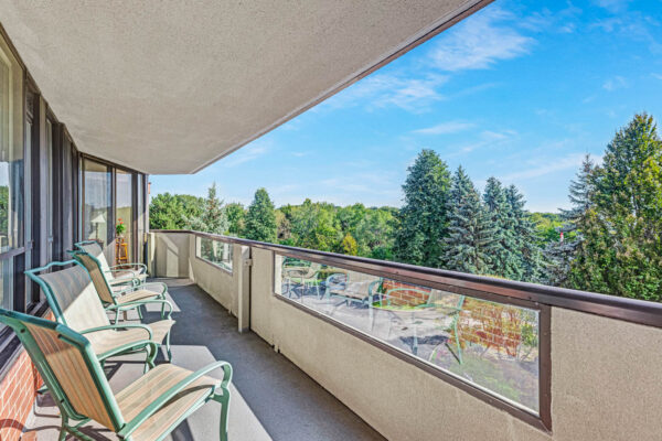 100-Observatory-Lane-#414-Richmond-Hill-Web-Salisbury-34