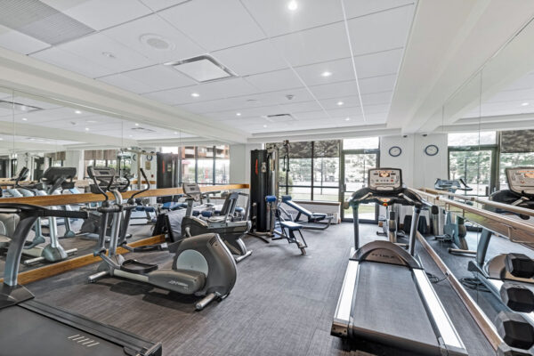 100-Observatory-Lane-#414-Richmond-Hill-Web-Salisbury-40