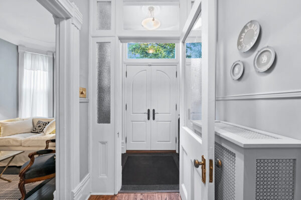 119-Robert-Street-Toronto-Web-Salisbury-10