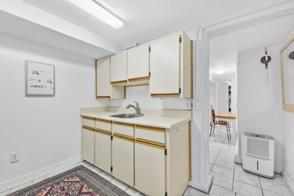 119-Robert-Street-Toronto-Web-Salisbury-52
