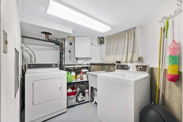 119-Robert-Street-Toronto-Web-Salisbury-56