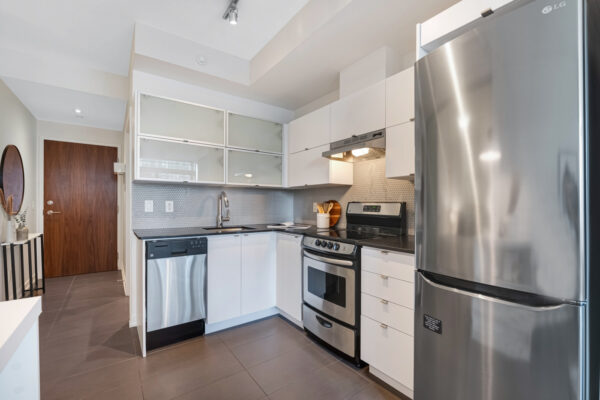 170-Fort-York-Boulevard-#807-Toronto-Web-Salisbury-10