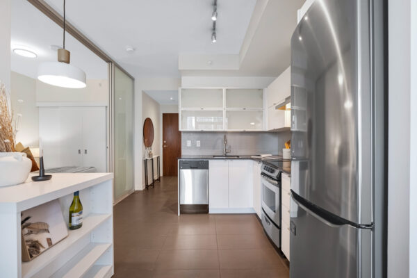 170-Fort-York-Boulevard-#807-Toronto-Web-Salisbury-11