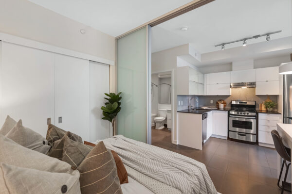 170-Fort-York-Boulevard-#807-Toronto-Web-Salisbury-24