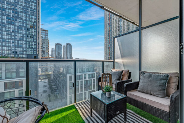 170-Fort-York-Boulevard-#807-Toronto-Web-Salisbury-28