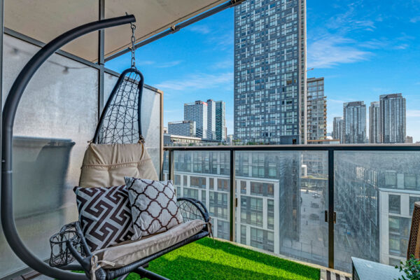 170-Fort-York-Boulevard-#807-Toronto-Web-Salisbury-29