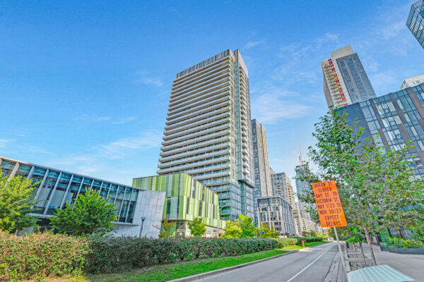 170-Fort-York-Boulevard-#807-Toronto-Web-Salisbury-3