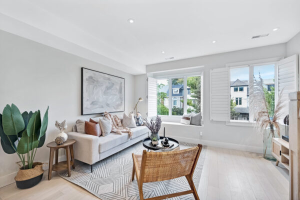 208-Niagara-Street-#118-Toronto-Web-Salisbury-20
