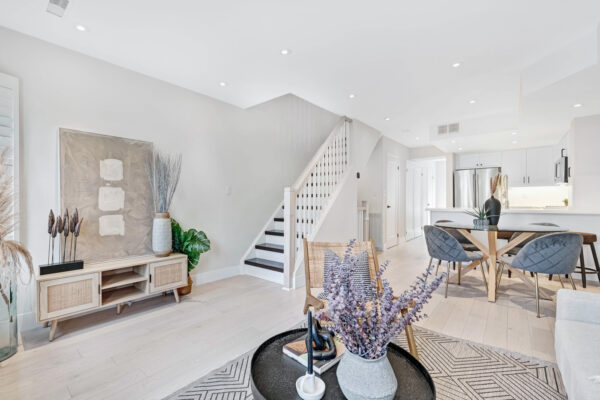 208-Niagara-Street-#118-Toronto-Web-Salisbury-23