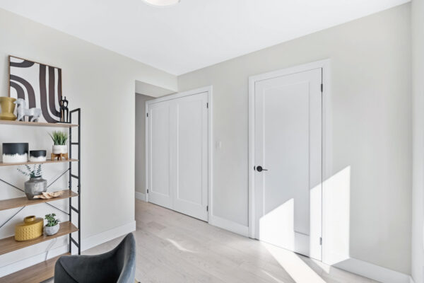 208-Niagara-Street-#118-Toronto-Web-Salisbury-28