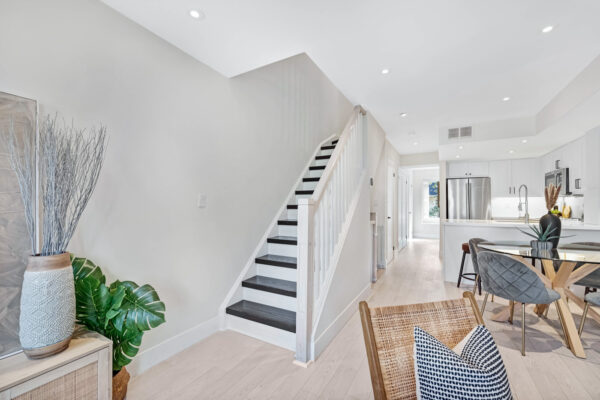 208-Niagara-Street-#118-Toronto-Web-Salisbury-30