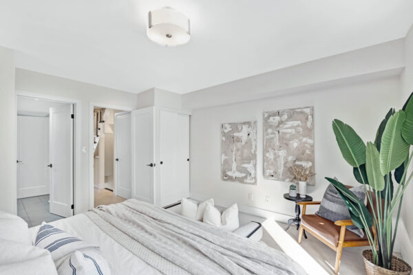 208-Niagara-Street-#118-Toronto-Web-Salisbury-34