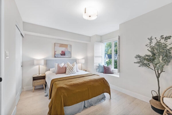 208-Niagara-Street-#118-Toronto-Web-Salisbury-38