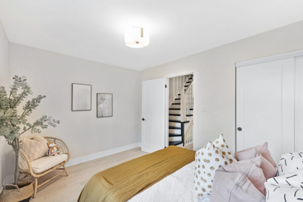 208-Niagara-Street-#118-Toronto-Web-Salisbury-39