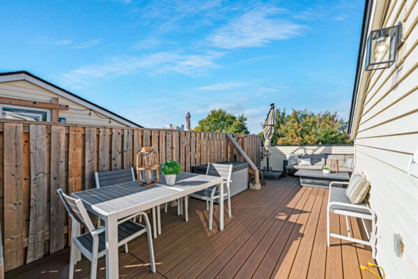 208-Niagara-Street-#118-Toronto-Web-Salisbury-43