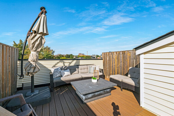 208-Niagara-Street-#118-Toronto-Web-Salisbury-44