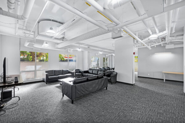 208-Niagara-Street-#118-Toronto-Web-Salisbury-53