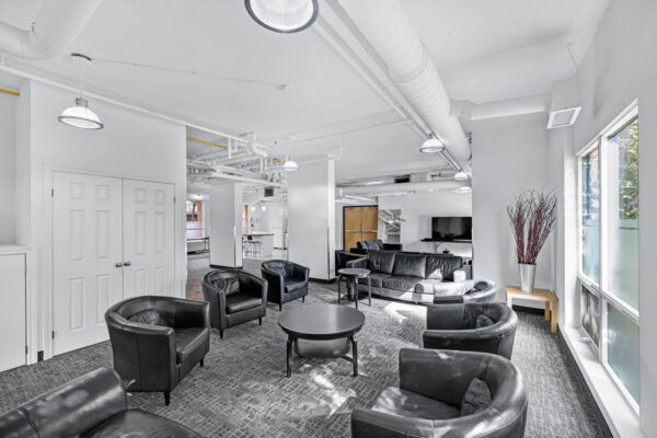 208-Niagara-Street-#118-Toronto-Web-Salisbury-54