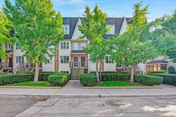 208-Niagara-Street-#118-Toronto-Web-Salisbury-6