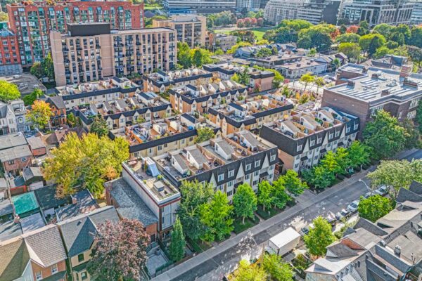 208-Niagara-Street-#118-Toronto-Web-Salisbury-64