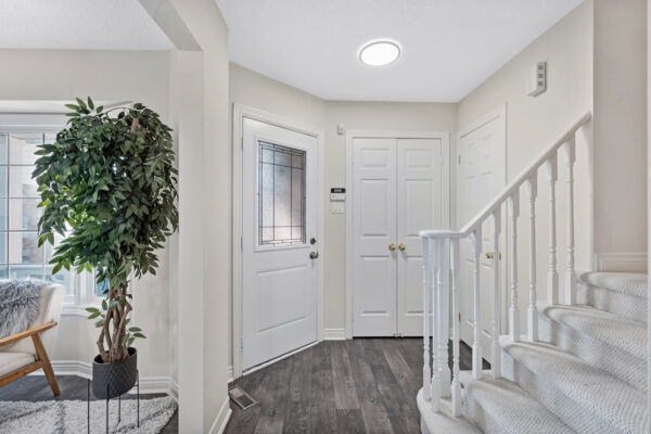 23-McMann-Crescent-Courtice-Web-Salisbury-11