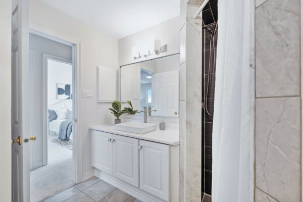 23-McMann-Crescent-Courtice-Web-Salisbury-35