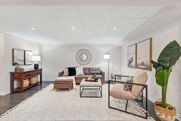 23-McMann-Crescent-Courtice-Web-Salisbury-45