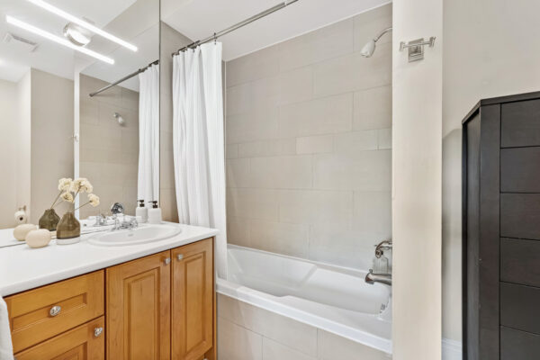 35-Thelma-Avenue-Toronto-Web-Salisbury-41
