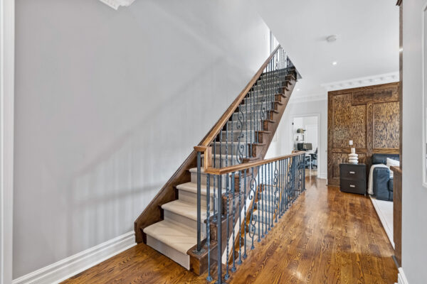 35-Thelma-Avenue-Toronto-Web-Salisbury-47