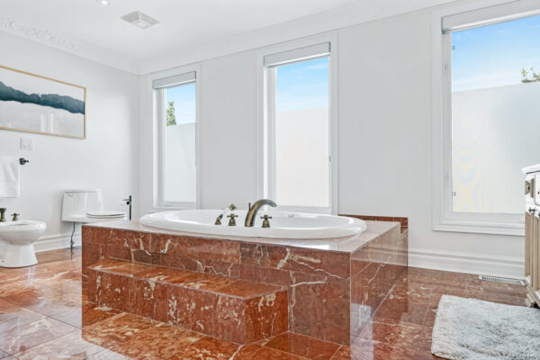 35-Thelma-Avenue-Toronto-Web-Salisbury-56