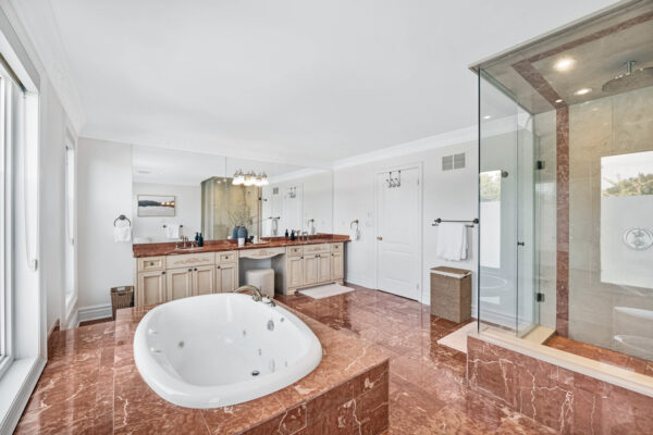 35-Thelma-Avenue-Toronto-Web-Salisbury-58