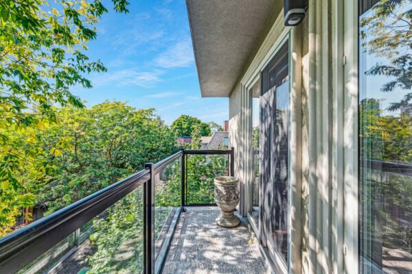 35-Thelma-Avenue-Toronto-Web-Salisbury-60