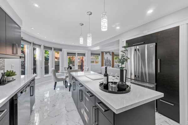 3821-Trelawny-Circle-Mississauga-Web-Salisbury-25