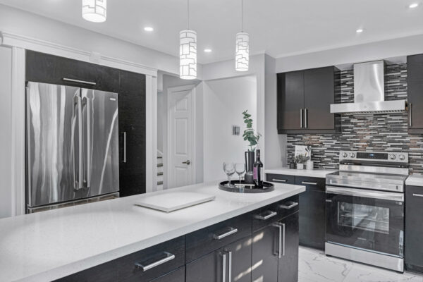 3821-Trelawny-Circle-Mississauga-Web-Salisbury-26