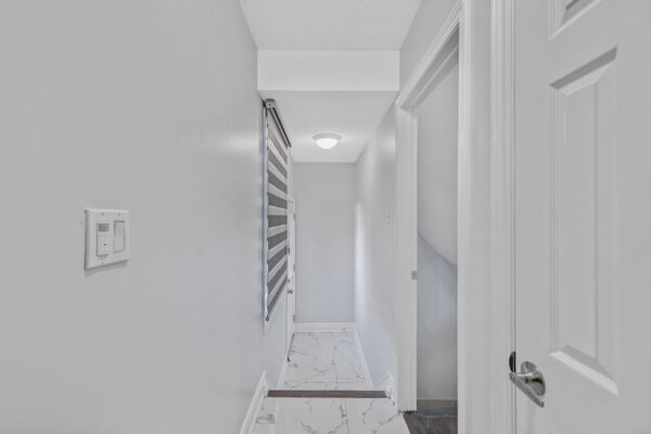 3821-Trelawny-Circle-Mississauga-Web-Salisbury-36