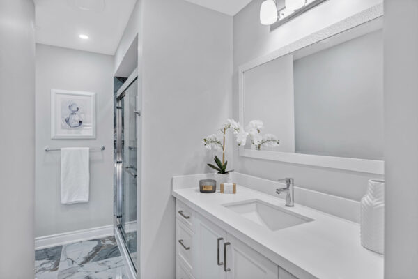 3821-Trelawny-Circle-Mississauga-Web-Salisbury-52