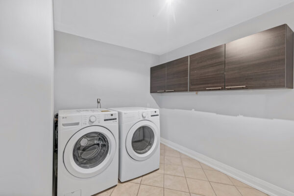 3821-Trelawny-Circle-Mississauga-Web-Salisbury-61