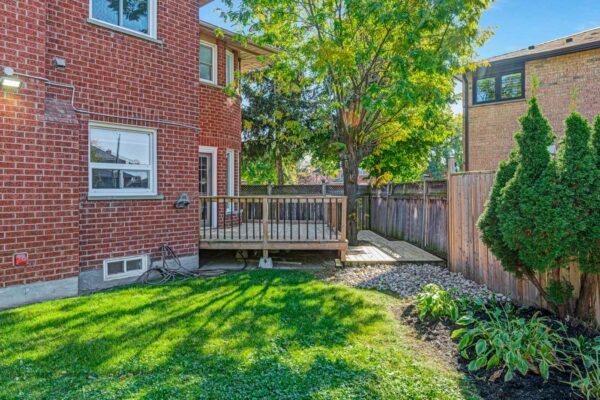 3821-Trelawny-Circle-Mississauga-Web-Salisbury-66