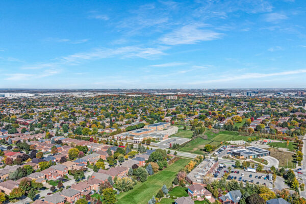 3821-Trelawny-Circle-Mississauga-Web-Salisbury-73