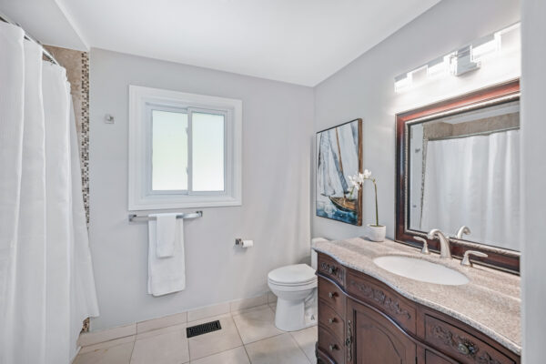 772-Eyer-Drive-Pickering-Web-Salisbury-44